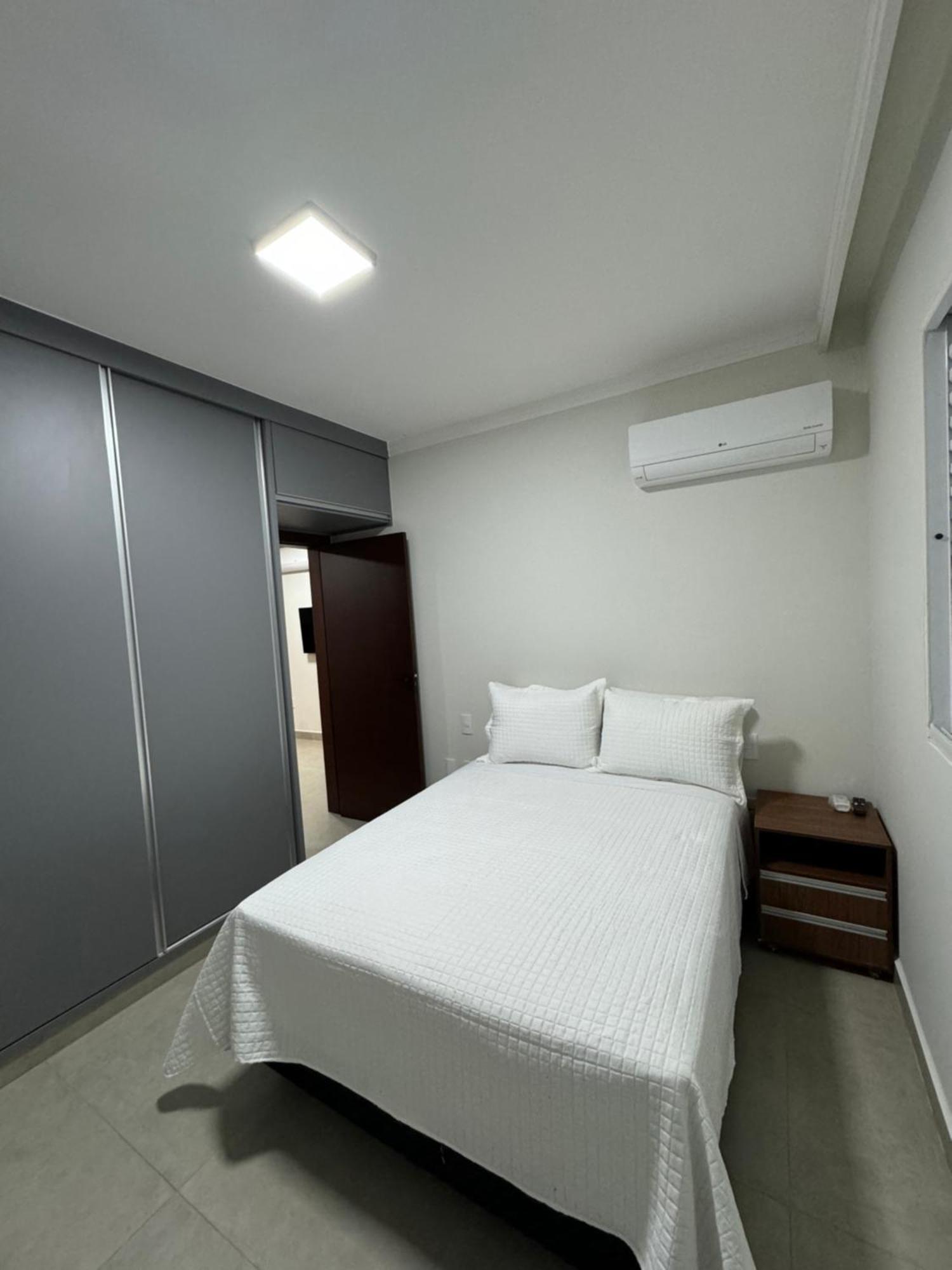 Peninsula Do 2 Apartment